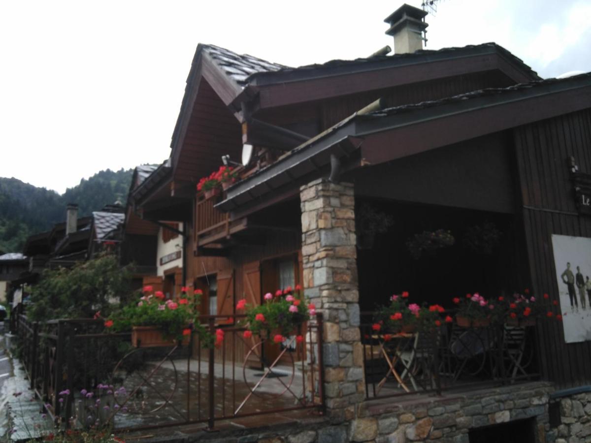 Valmorel Studio Skis Aux Pieds Екстериор снимка