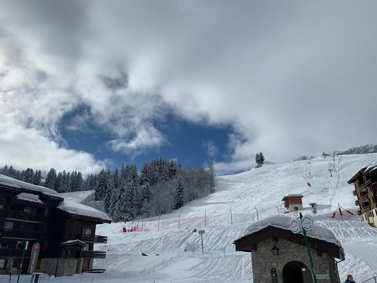 Valmorel Studio Skis Aux Pieds Екстериор снимка